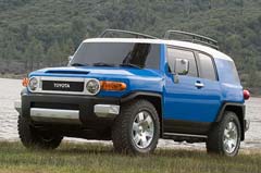 Серийный Toyota FJ Cruiser появится в 2006 году